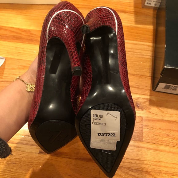 Lauren Ralph Lauren- Sarina Berry Python Print - Picture 3 of 4